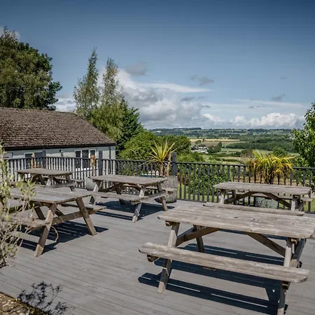 Inn Queens Head