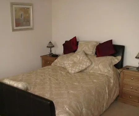 王后之首酒店 4* 莱伯恩